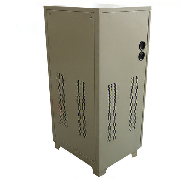 Stabilizzatore di controllo di tensione di alta precisione 45 KVA un regolatore di tensione di 3 fasi