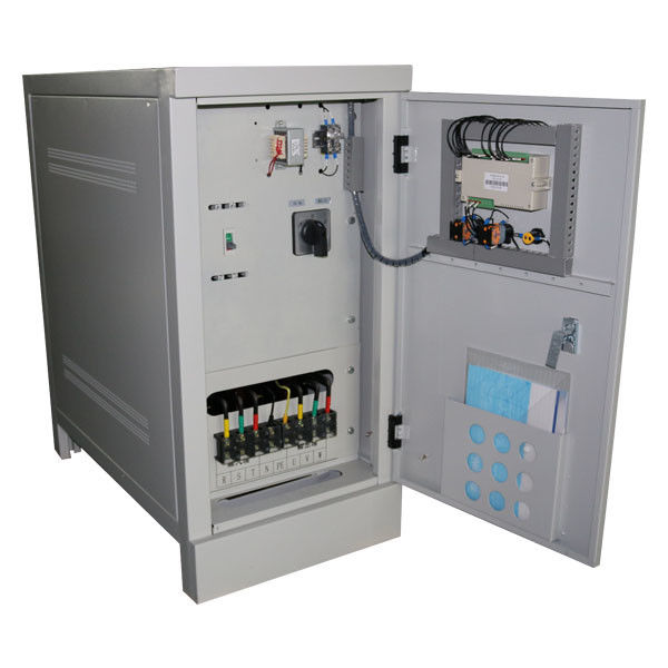 100KVA 50Hz 60Hz accuratezza ad alto rendimento di tensione dello stabilizzatore di tensione di 3 fasi